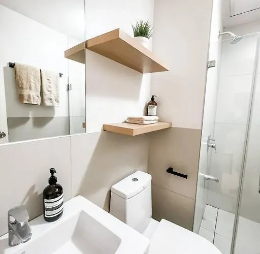 New Modern Cozy In Ayala Business Park * Cebu