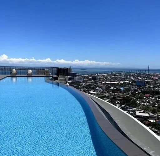 New Modern Cozy In Ayala Business Park Apartament Cebu